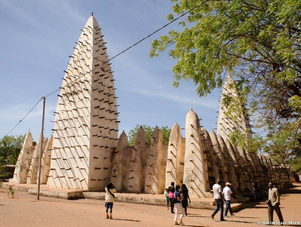 mosque of bobo dioulasso
