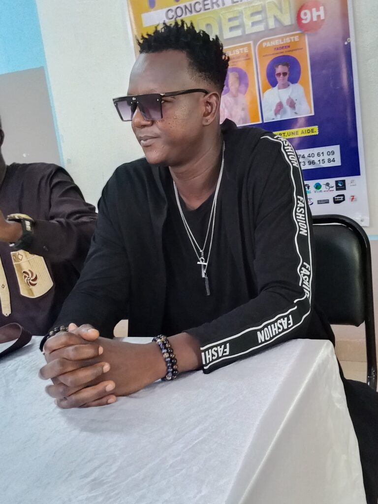Lueur d'espoir au Théâtre populaire : La jeunesse de Koudougou face à son destin 0 3072x4096 0 0 {} 0 24#