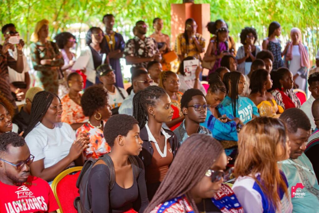 « Innover pour exister » : Comment les Befree Fashion Days veulent imposer le textile local 327642